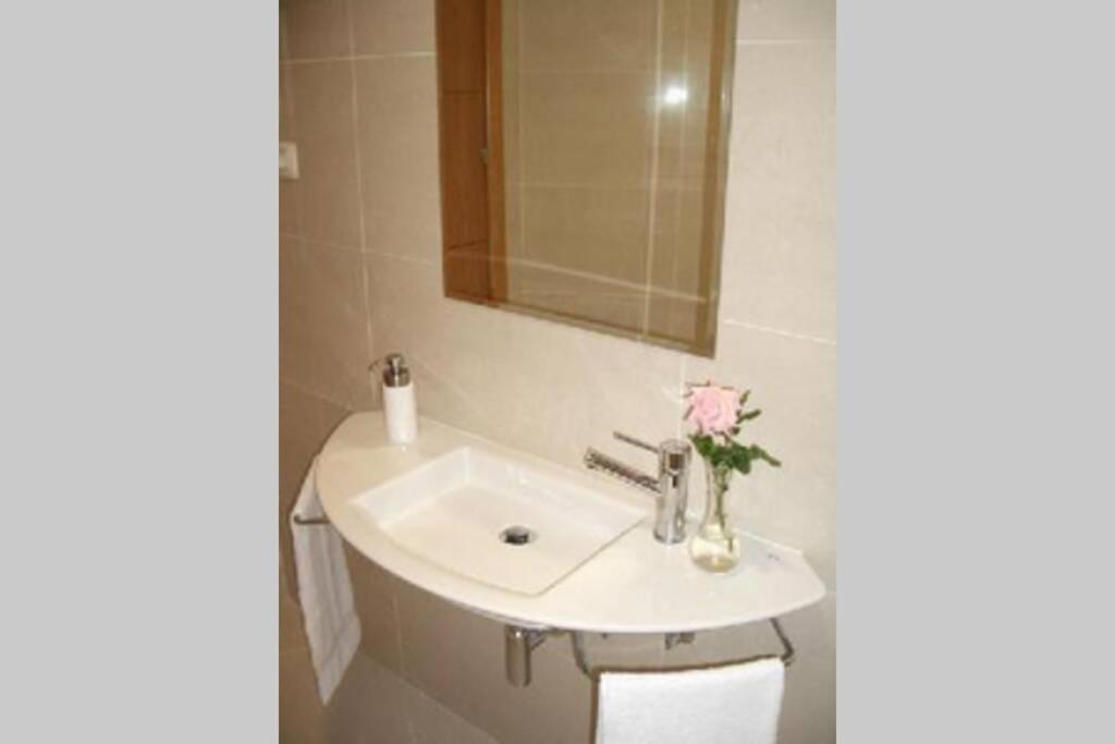 Malaga-Vacation II Apartment Bagian luar foto